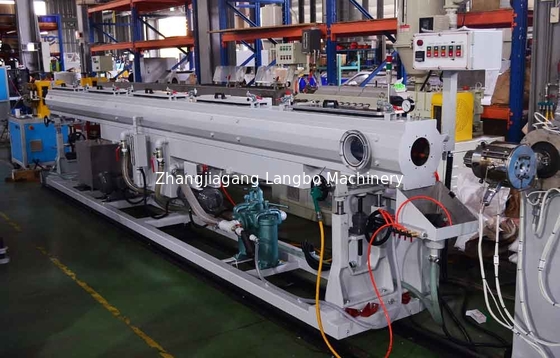 Linha de extrusão de tubos de HDPE de alta potência de 20-110 mm / linha de produção de tubos de polietileno