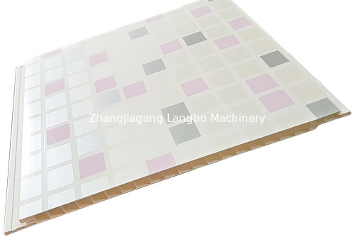 1180MM Linha de produção de placas largas de PVC com alta produção